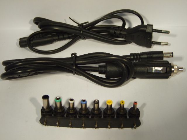 Image of NANDAO Universal Laptop CAR Charger 12-230V 100Watt !NOGAR! (IT1018)