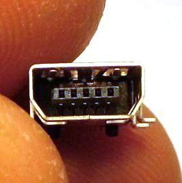 Image of miniUSB 2.0 connector *PANEL MOUNTABLE* (Female) No. 13 (IT10977)
