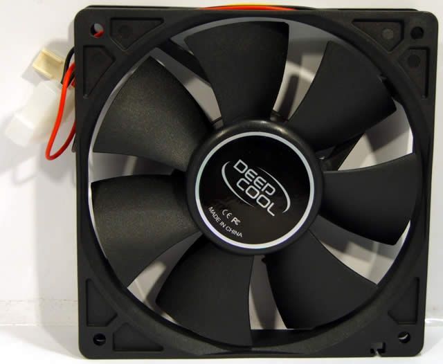 Image of DeepCool X-Fan CASE Cooler 12cm *Black* (IT4082)