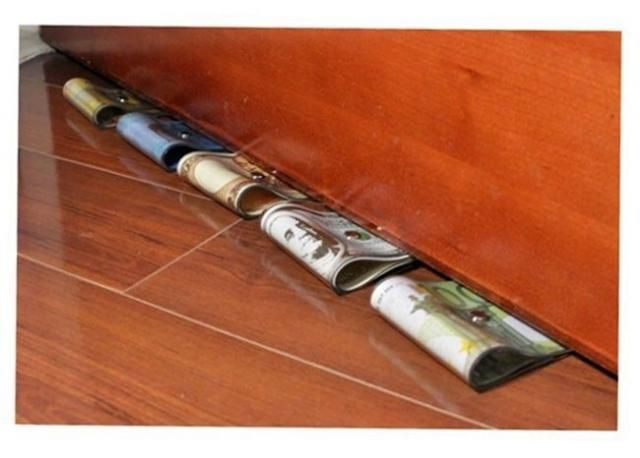 Novelty Door Stopper 100 USD (IT11045) Image of Novelty Door Stopper 100 USD (IT11045)