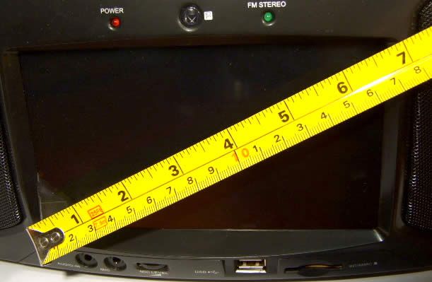 Image of RefleXion Portable DVD Player with 7inch display (IT3978)