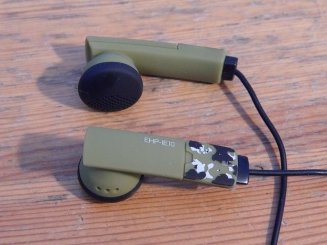 Image of Elecom Earphone 3.5mm *Military* HQ info! (IT9016)