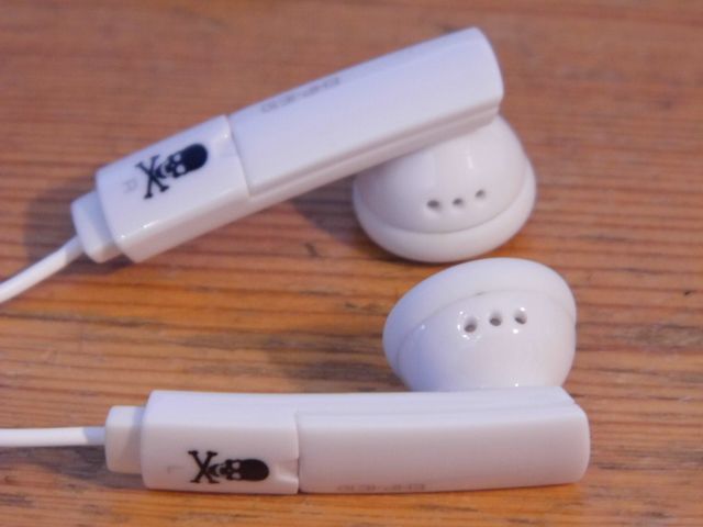 Image of Elecom Earphone 3.5mm *Skull* HQ info! (IT9015)