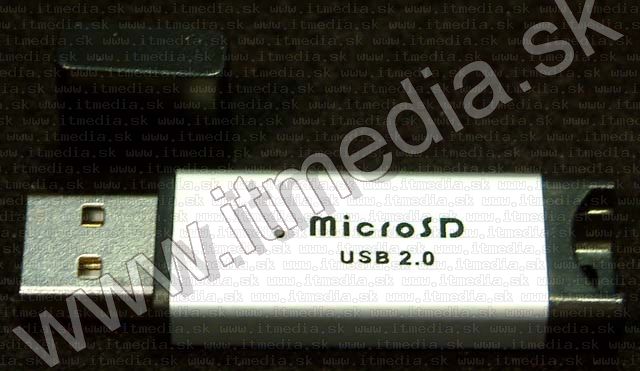 Image of R4 Revolution for Nintendo DS microSD-HC (IT3929)
