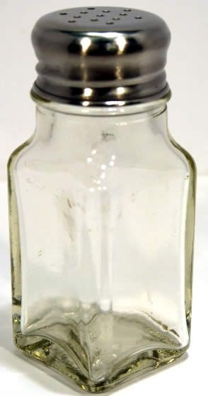 Image of Glass Salt and Pepper Shaker 10cm *round* (IT3962)