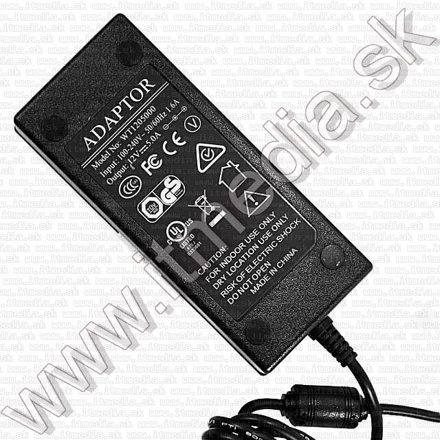 Image of Ledix LEDes fényfüzér, vezérlővel, tápegységgel RGB 5m (IT7602)