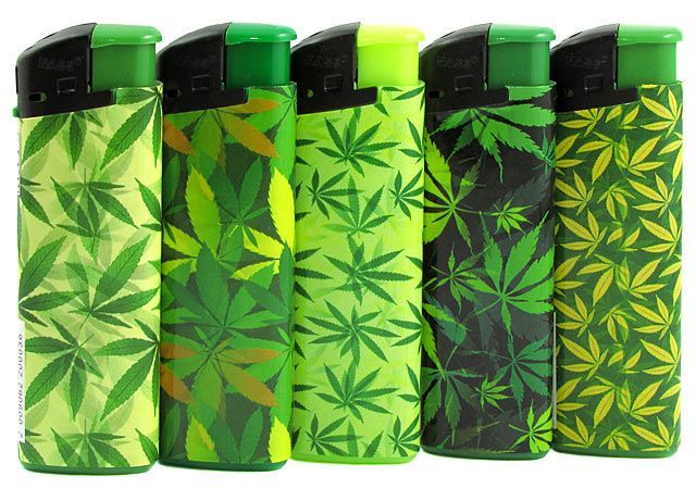 Image of Cigarette Lighter Ganja *MIX* (IT5516)
