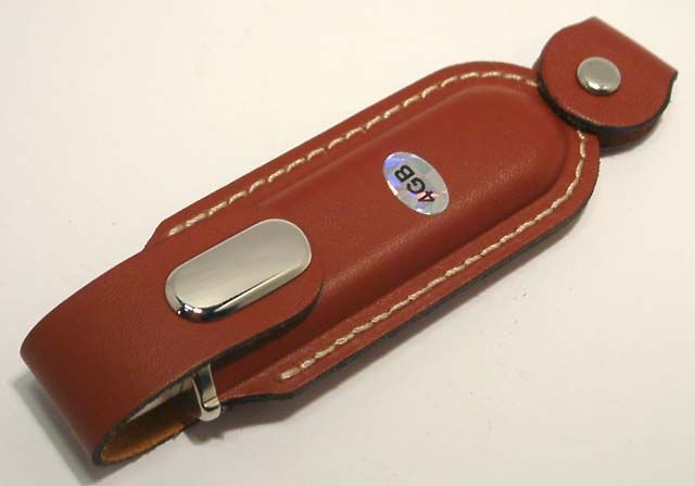 Image of Leather case PenDrive 2GB INFO! (IT4356)