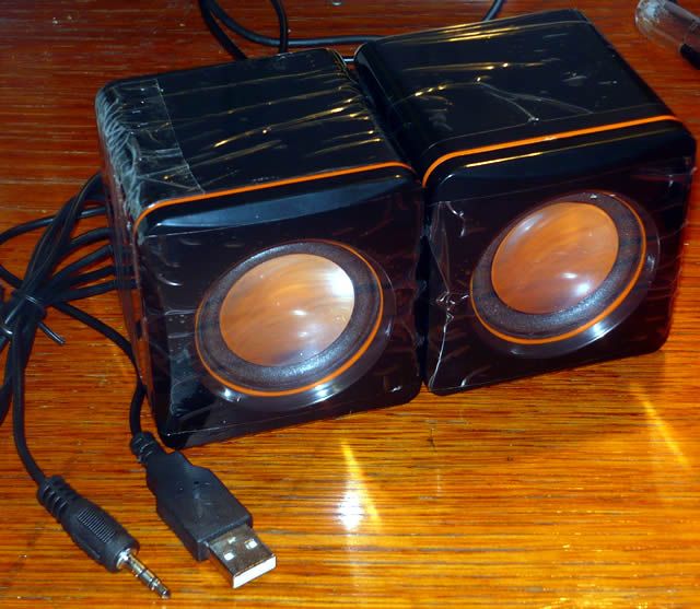 Image of FT-0922 Multimedia 2.0 Speaker set *USB powered* (IT5788)