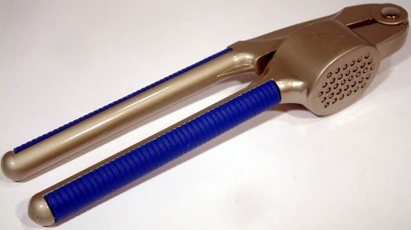 Image of Noname Metal Garlic Press (IT3181)