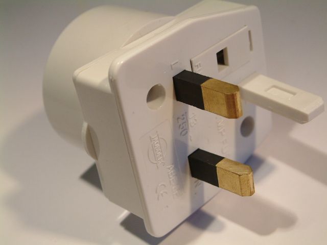 Image of Noname Travel Socket Converter Set (IT2062)