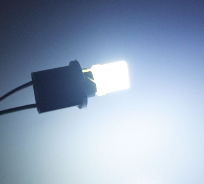 Image of LED Car Dashboard Light T10 12v COB Cold White (IT13118)