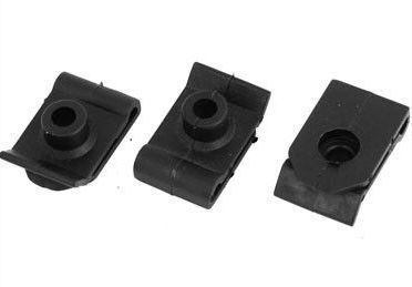 Image of Panel Screw U-Clips (plastic) 5.5mm hole 30x18x10mm (IT10936)